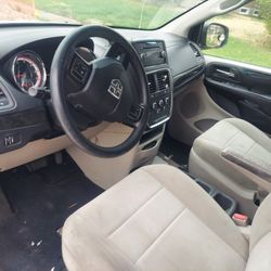 2013 Dodge Grand Caravan 