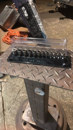 12 pc 1/4" Drive 6-Point Flank Drive® Semi-Deep Metric Socket Set (5–15 mm)