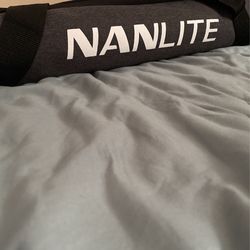 NANLITE PavoTube 11 30x 