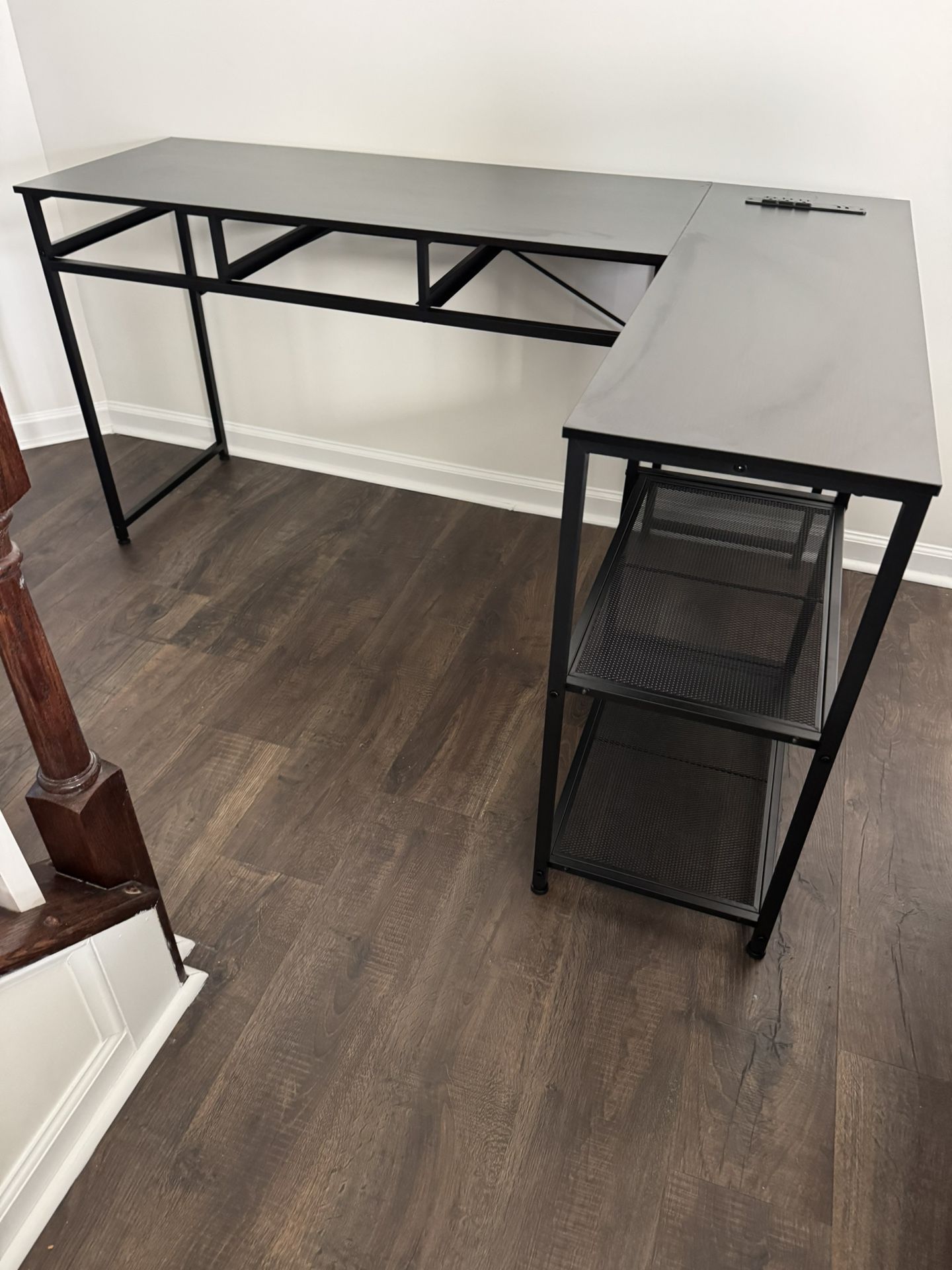 L Shaped Computer Desk With Draws 61 Inches