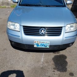 Volkswagen  Passat V6 2002