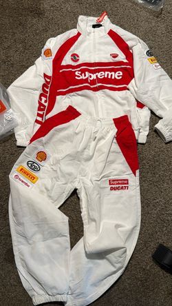 Supreme set