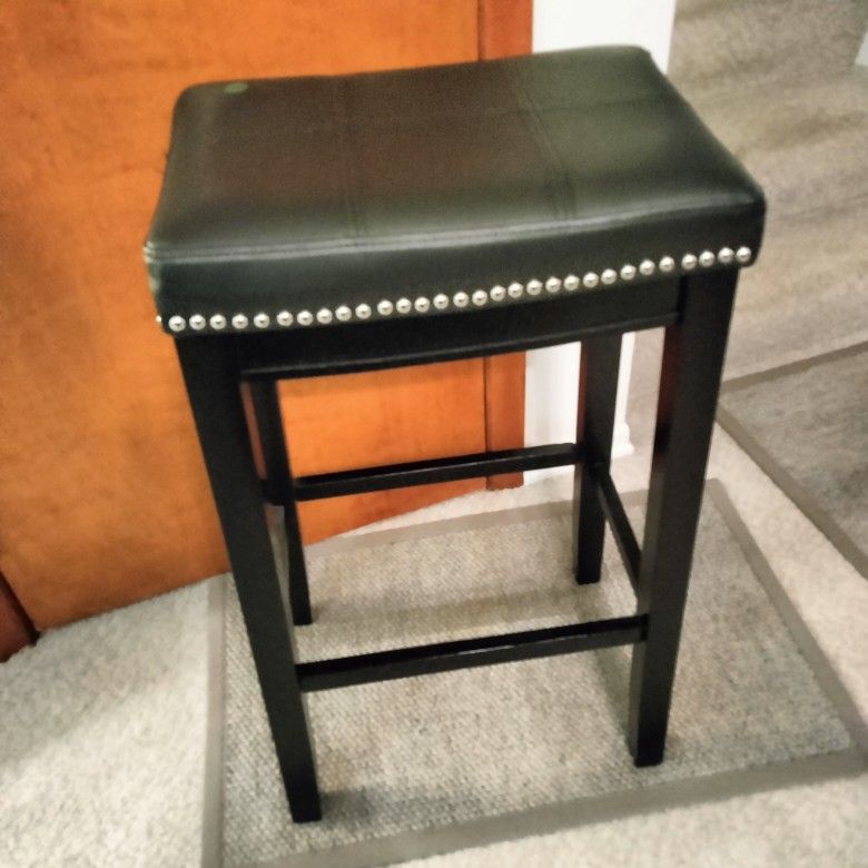 Black Bar Stool