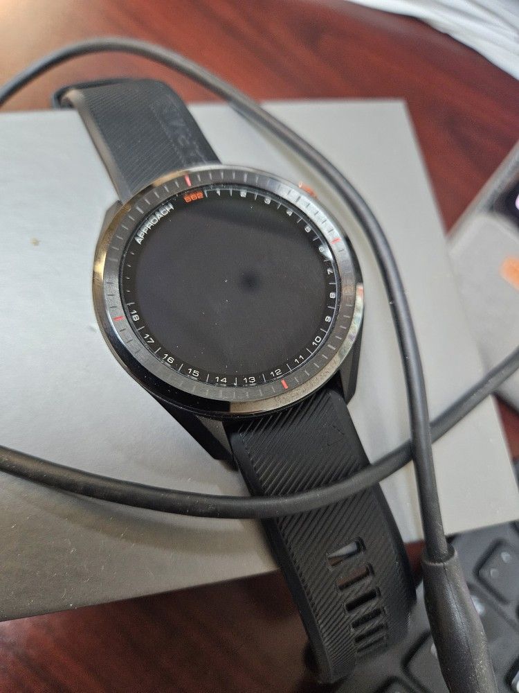 Garmin S62 Golf Watch Almost New