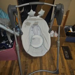 Motorize baby swing set