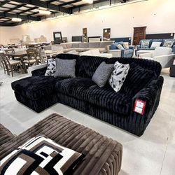 Black Ribbed Fabric Sectional Sofa with Chaise
