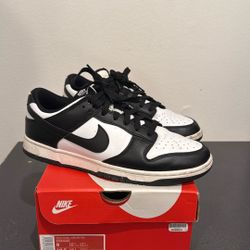 Nike Panda Dunks