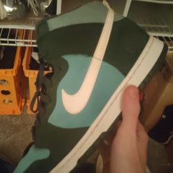 Nike Dunk Athletics Club Size 11