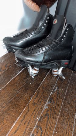 Skates