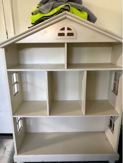 White House Shelf