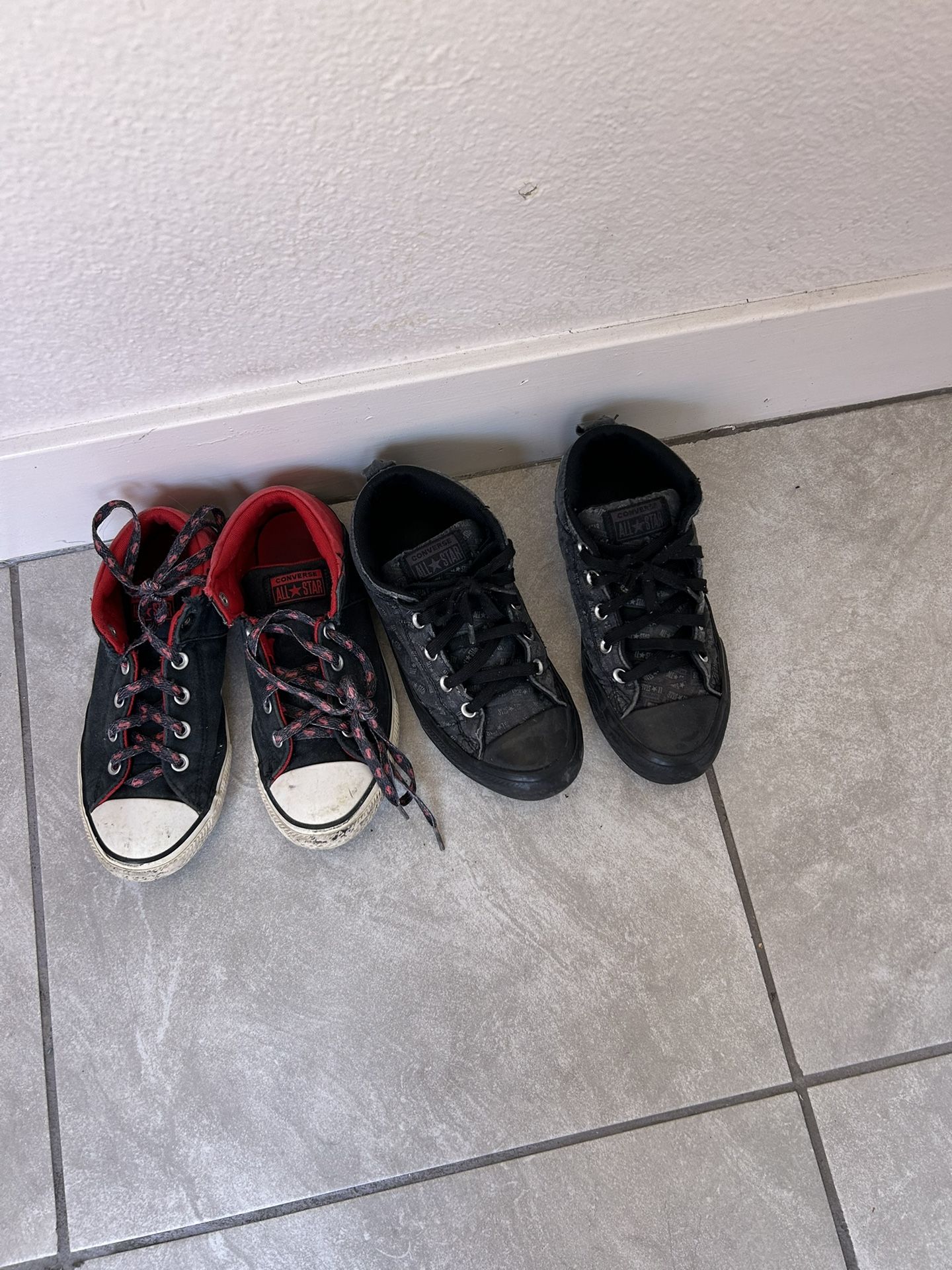 CONVERSE NIÑO SIZE 4