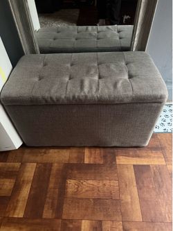 Upholstered Ottoman Storage Chest