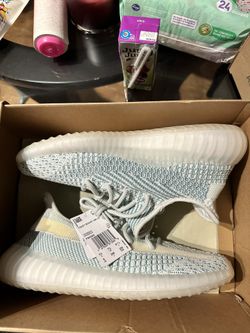 Yeezy Size 8