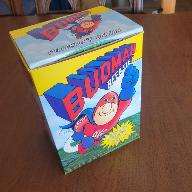 Vtg 1989 Budweiser Bud Man Beer Stein Collector's Edition With Original
Box . New, light outer box wear. It is 7.75" tall, weight 2lb 13oz plus
ship