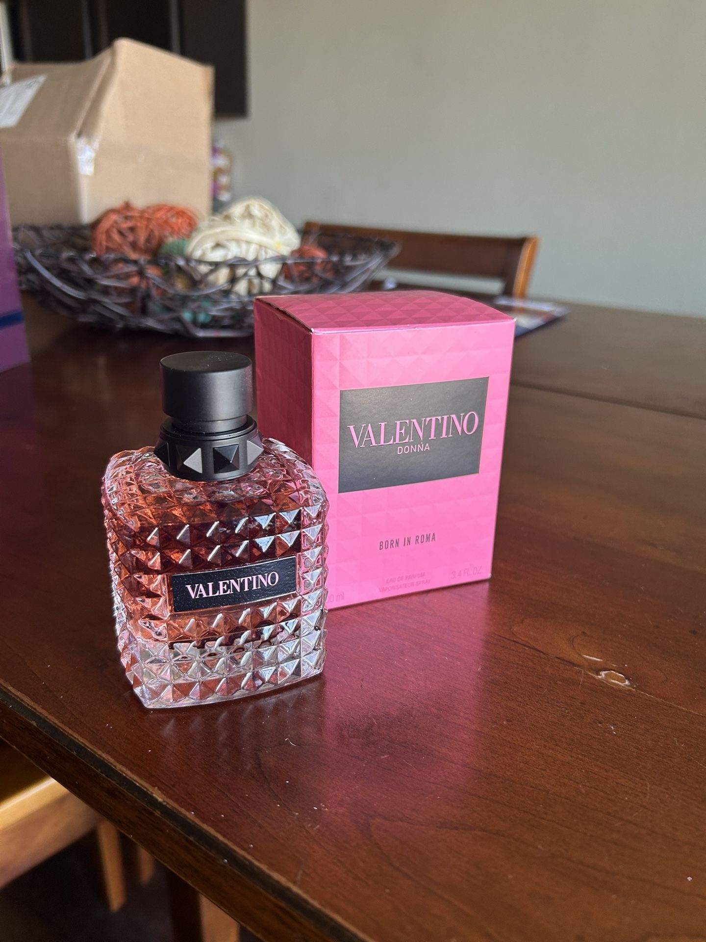 Valentino Perfume