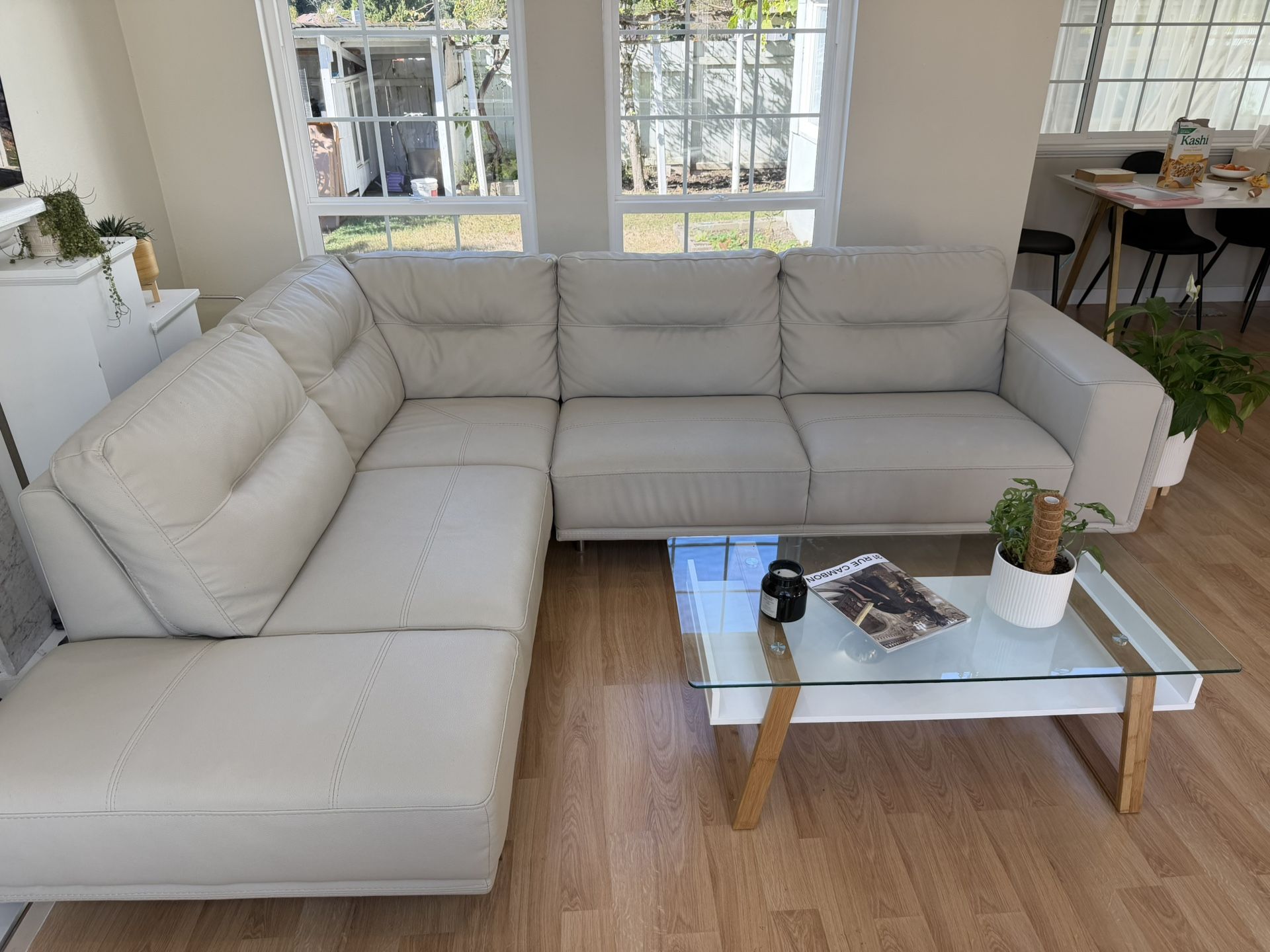 Kasala Leather Sectional Sofa | FREE DELIVERY