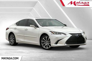 2021 Lexus ES 300h