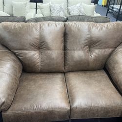 2024 Ashley Brown sofas And Love seats Memory Foam