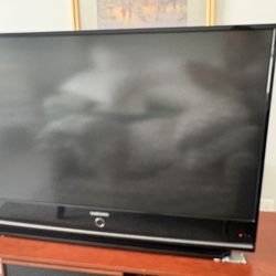 TV  Samsung 2007 63”