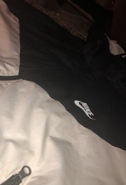 Black and white nike windbreaker