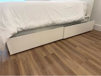 Queen bed frame