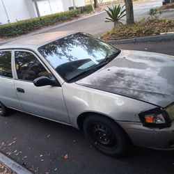 2001 Toyota Corolla