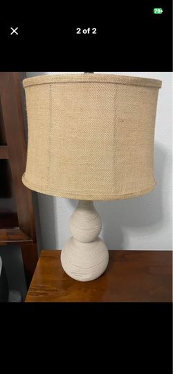 Table lamp