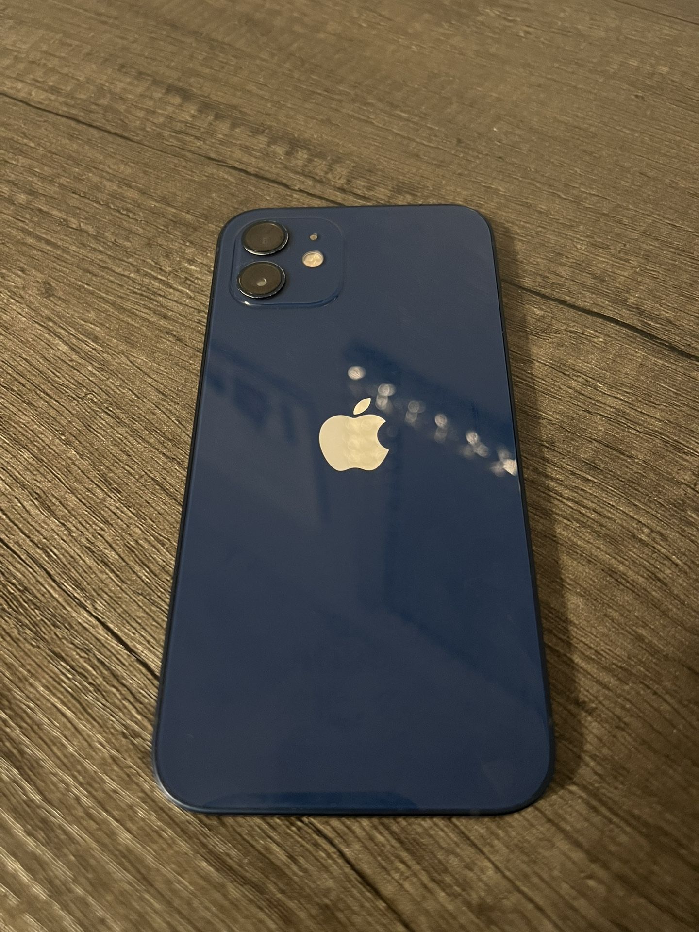 IPhone 12 64gb (Unlocked)