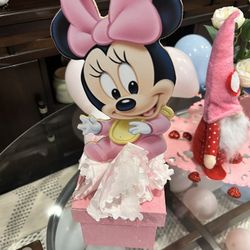 Minnie Mouse Centerpiece Plus Table Cover