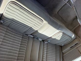1985 Cadillac coupe deville