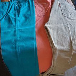 Levis 501 (  Size 44x32)