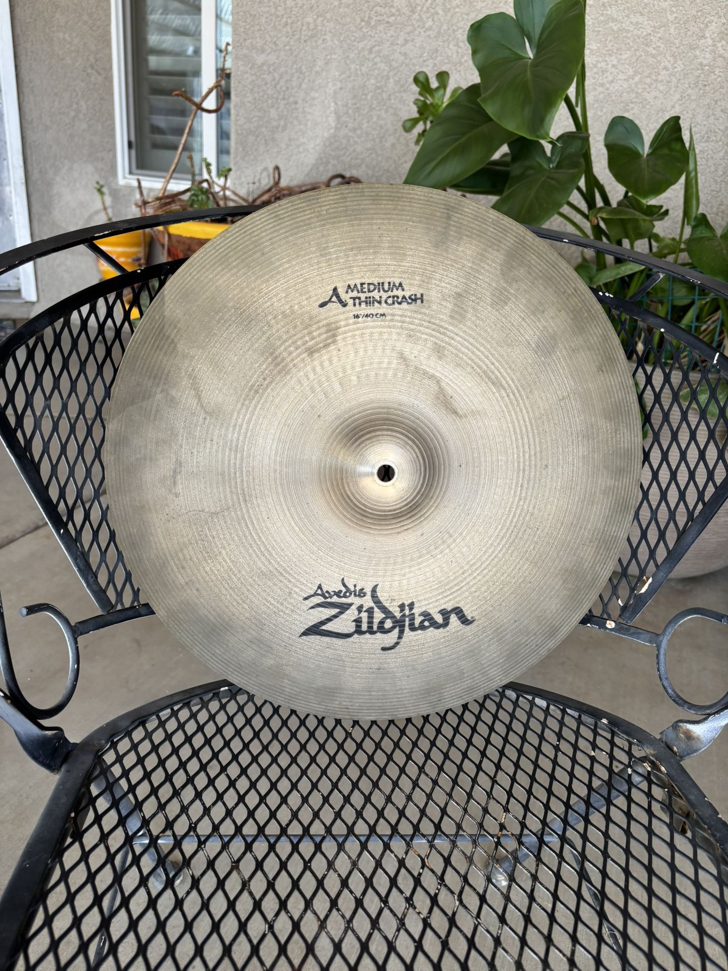 16” Zildjian Medium Thin Crash