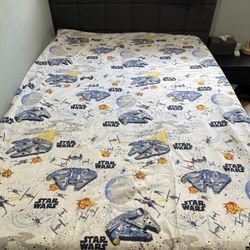 PB Kids Star Wars Duvet Cover With R2D2 Pillow