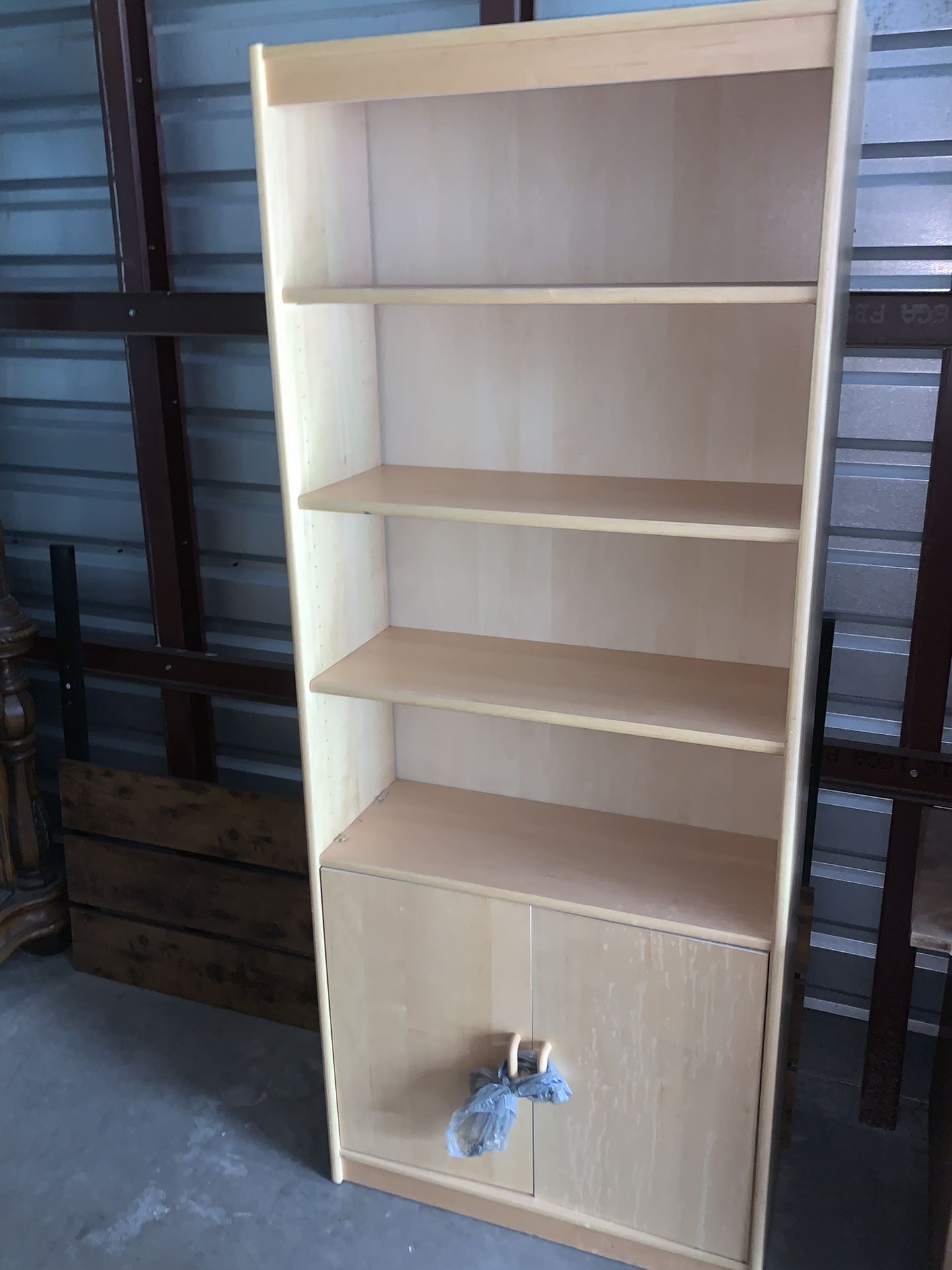 Bookshelf