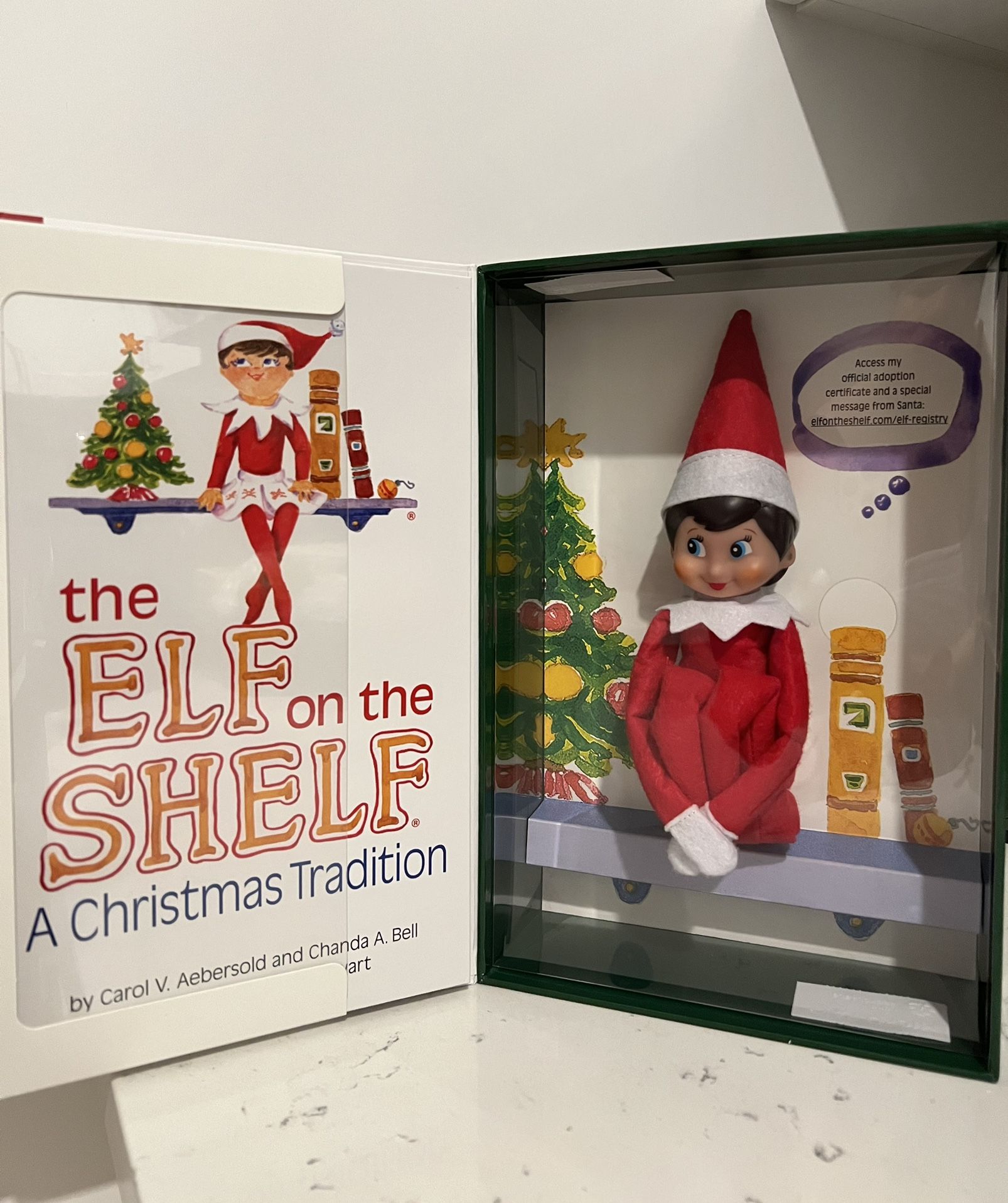 Elf On The Shelf with Storybook ((I’m a GIRL))