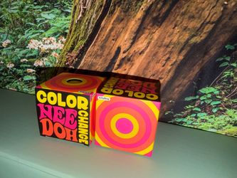 Pink & Yellow Color Change Needoh