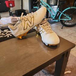 New Balance FOOTBALL Cleats