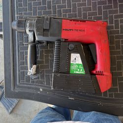 HIlTI Te-10 Rotary Hammer Drill
