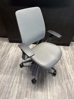 Steelcase Series 2 Grey Vinyl Seat Chair