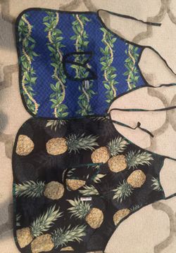 2 Kids size Hawaiian aprons like brand new, gift
