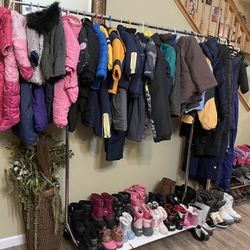 Snow Wear!! Kids Sizes 12/18m, 2t,3t,4t,5t,6t,10y,14y.. Adult Size Small & Medium