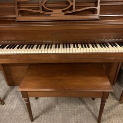 Piano Upright Great For Beginners