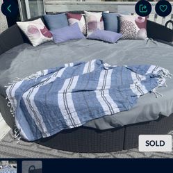 Outdoor Daybed