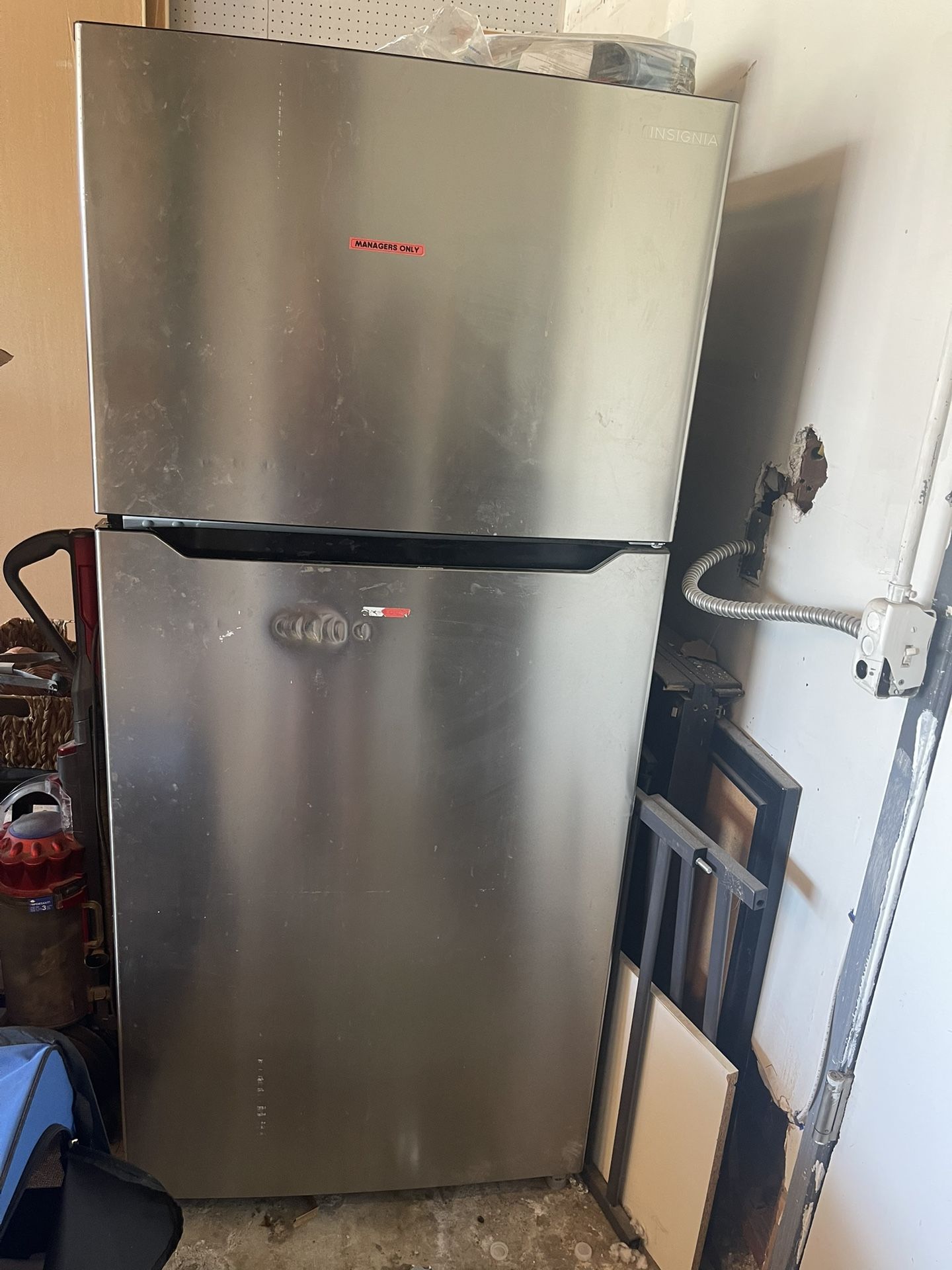 Refrigerator