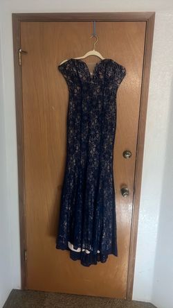 Beautiful dress Size Small