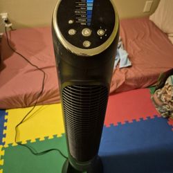 40"H Honeywell Quiet Set - Black 8-Speed Rotating Tower Fan W/ Stop Timer