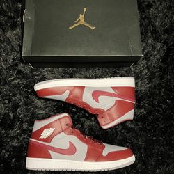 Cheerywood red 1 Mids - Asking for $110 - Size 13 - OG BOX - DEADSTOCK