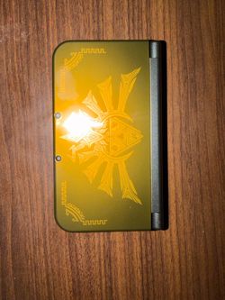 New Nintendo 3ds xl Hyrule Gold edition dual IPS screen