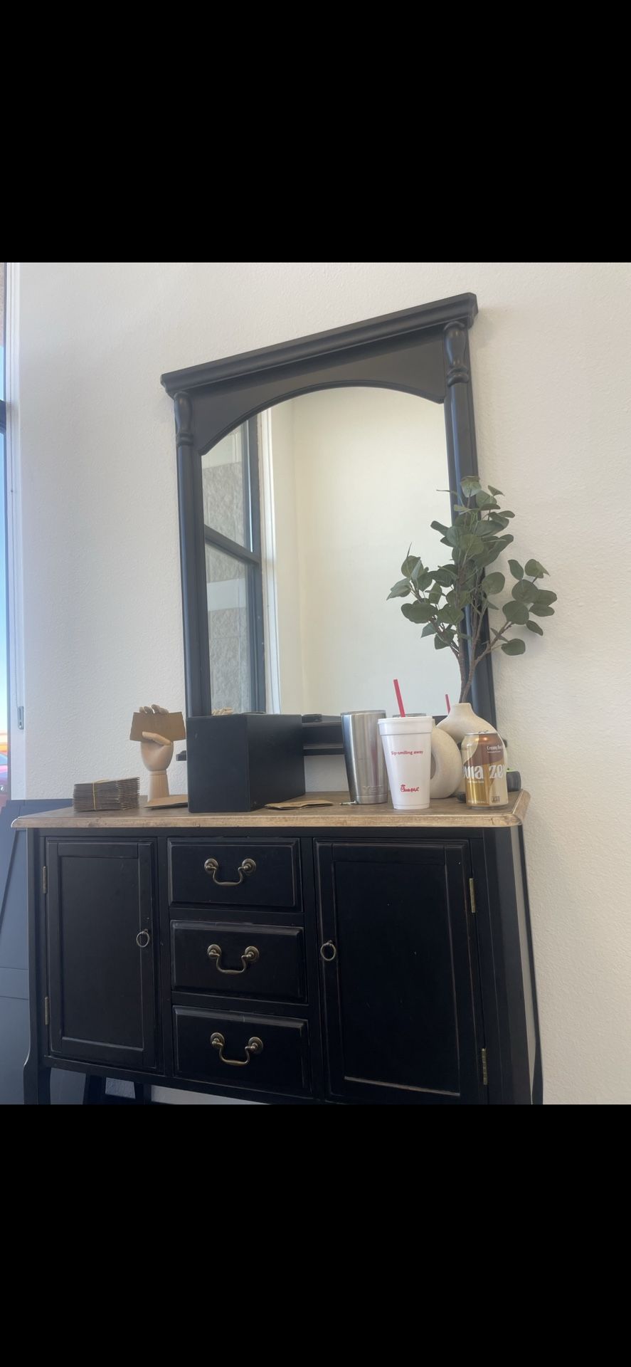 Stylist Station And Mirror