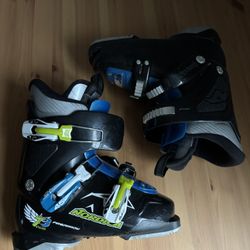Nordica Fire Arrow Team 3 Youth Ski Boots 22.5 mm 275 Black